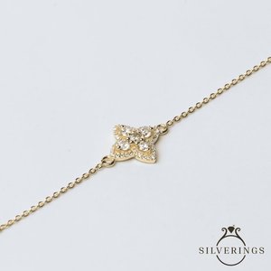 NOVAMART Fine Silverings 925 Sterling <b>Silver</b> Women's <b>Bracelet</b> with Pretty Zircon Fine <b>Charm</b> for Elegant Women Wholesale Export - Product Image 2