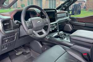 2022 F 0-RD F-150 L R I T Super-Crew AWD Performances Inégalées Transmission Automatique Sièges en Cuir Pneus R17 Régulateur de Vitesse Adaptatif Gauche - Product Image 4