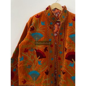 Veste unisexe en velours de coton Suzani en gros avec broderie à la main ouzbek motif floral pardessus pour femmes pour le printemps hiver - Product Image 3