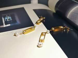 Longues boucles d'oreilles pendantes en laiton perle d'eau douce bijoux faits main géométriques modernes minimalistes - Product Image 3