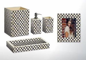 Ensemble de salle de bain en incrustation d'os artisanale |   Accessoires de salle de bain faits à la main de luxe - Product Image 4