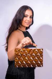 Bolso de mano con estampado de madera Royal Elephant y bolso cruzado Embragues de noche de metal - Product Image 5