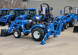 Tracteur de qualité supérieure LS MT225S avec chargeur et pelle rétrocaveuse 4x4, tondeuse à gazon, chargeur frontal, pelle rétrocaveuse, tracteur compact pour ferme et jardin - Product Image 4