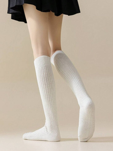 Chaussettes longues pour femmes, coupe douce, coton riche, respirantes, extensibles, port régulier, pack multicolores - Product Image 5