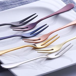 Elegante y versátil juego de cubiertos de metal de acero inoxidable con asas largas, ideal para restaurantes y hoteles de lujo - Product Image 6