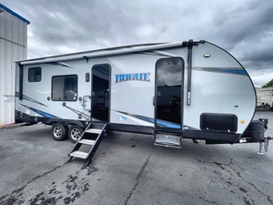 Venta en subasta de remolques nuevos y usados 2021 F-o-r-e-s-t R-i-v-e-r R-O-G-U-E 25V. Nuevo remolque en venta. Proveedor de remolques de viaje. - Product Image 1