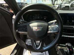 2025 CT5 V-Series RWD เครื่องยนต์เทอร์โบ พวงมาลัยซ้าย ยาง R21 ภายในสีอ่อน ไมล์น้อย ราคาพร้อมส่ง มีสินค้าในสต็อก พร้อมจัดส่ง - Product Image 5