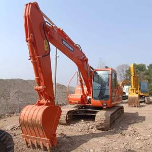 Excellent état, pelleteuse d'origine coréenne doosan 300 LC-7 à vendre à bas prix - Product Image 1