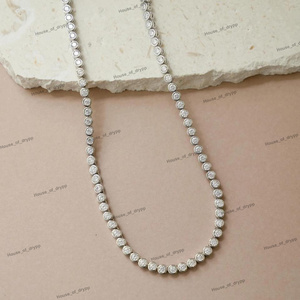 Collar de Plata 925 con Diamante Moissanita de Corte Redondo, Engastado en Bisel, Brillante, Lujoso, Elegante, para Uso Diario, Regalo - Product Image 3