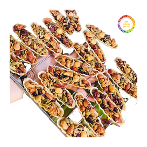 Galleta Premium Nut Boat con Base de Galleta Uniformemente Horneada y Cobertura Dorada de Nueces, Ideal para la Hora del Té y la Pausa para el Café - Product Image 6