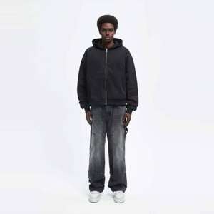 Essential <b>Zip</b> <b>Hoodie</b> Black, Relaxed Fit <b>With</b> High-Quality Cotton and Functional Front <b>Pockets</b> - Product Image 2