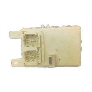 BOÎTE À FUSIBLES KIA Stonic Série 91950-H8570 G4LC essence 1368 (17>) - Product Image 3