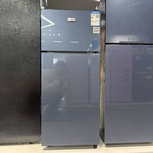 Réfrigérateur compact à double <span class=keywords><strong>porte</strong></span> de 102 L avec <span class=keywords><strong>porte</strong></span> en verre et congélateur supérieur - Product Image 5