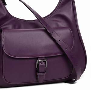 Sac à bandoulière en cuir véritable pour femmes de luxe avec fermeture à rabat, sangle réglable, cuir doux et lisse, design élégant - Product Image 2