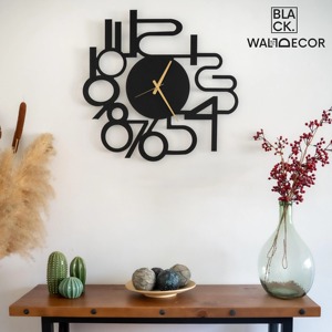 Reloj de pared de metal negro redondo de primera calidad con construcción duradera Ideal para mejorar los interiores de la sala de estar, la cocina y el espacio de estudio - Product Image 4