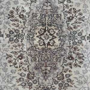 Vintage 5.7x9 ft Turkish <b>Wool</b> Rug Eco-Friendly Patchwork Design with <b>Brown</b> Plants & Trees Latex Backing - Product Image 3