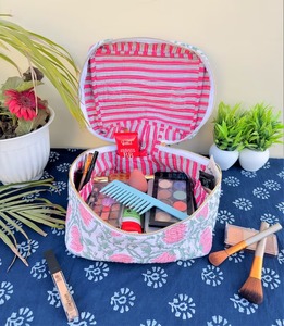 Manufacturer and Wholesaler <b>Make</b> <b>up</b> Bag and Wash Large Cotton Quilted Cosmetic Bag Pouch Bags - Product Image 1