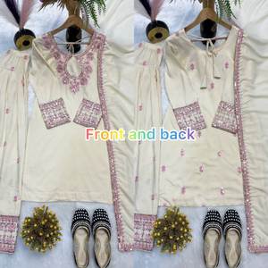 Nouvelle collection ZAIN EXPORTS : Salwar Kameez pour femme, en rayonne, coton et soie, style moderne, haut de gamme, pour les fêtes, avec bordure fantaisie, manches longues - Product Image 5