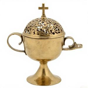 Porte-encens suspendu pour prière rayonnante Encensoir lumineux en laiton Brûleur d'encens d'église vintage pour une ambiance cérémonielle et spirituelle - Product Image 1