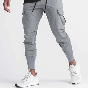 Pantalon respirant dernière conception OEM pour hommes, nouveau design, pantalon cargo de haute qualité avec logo personnalisé pour hommes, multi-poches - Product Image 3