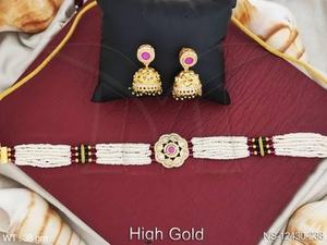 Elegante Collar de Gargantilla con Cuentas Antiguas de Alto Pulido Dorado, Estilo Elegante, Joyería Étnica, Ideal para Bodas y Fiestas - Product Image 3