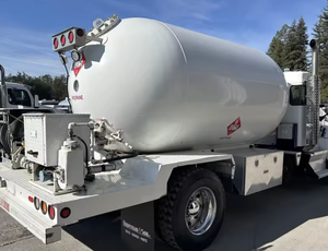 El mejor!! Camión Tractor de Carretera 6x4, Diésel, de Servicio Pesado, para Logística Comercial, Transporte de Mercancías y Contenedores - Product Image 4