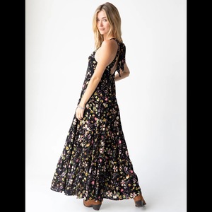 Hot Selling Women's Casual Maxi <b>Dress</b> Flounce Sleeves Standard V-Neck <b>Elastic</b> Empire Waist Drawstring Hand Block Trendy Pattern - Product Image 1