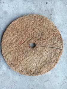 Disque de noix de coco biodégradable: 100% naturel pour la plantation et le paillage, fabriqué par le Vietnam pour les marchés mondiaux respectueux de l'environnement - Product Image 3