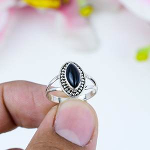 Venta caliente Natural Black Onex Gemstone Jewelry Ring Vintage Silver Plated Jewelry Trendy 925 Sterling Silver Joyería hecha a mano - Product Image 2