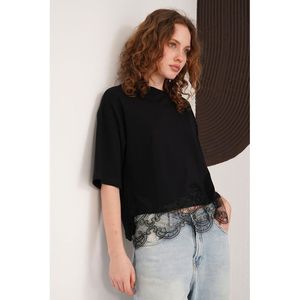 Camiseta al por mayor con cuello redondo y detalles de guipur - [object Object] - Product Image 1