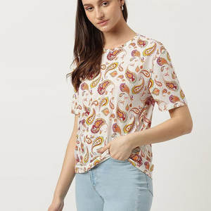 Camiseta Corta de Alta Calidad 100% Sublimada Hecha en Fábrica para Mujer, Hecha en Pakistán, Transpirable - Product Image 5