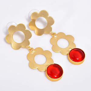 ต่างหูทองเหลืองชุบทอง14K สำหรับผู้หญิงต่างหูอัญมณีแฟชั่นทำด้วยมือเครื่องประดับอัญมณีทองเหลืองตามสั่งส่งออกเครื่องประดับทองเหลือง - Product Image 5