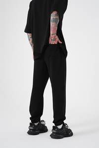 2024 nouveau dernier Design sérigraphié noir couleur survêtements pour hommes à manches longues hiver chaud formation survêtement - Product Image 5