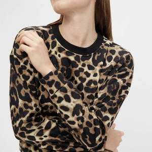 เสื้อสเวตเชิ้ตคอกลมทรงโอเวอร์ไซส์ ผ้าวาฟเฟิล 100% ผ้าฝ้าย พิมพ์ลายตามสั่ง OEM แขนยาว ผ่าข้าง สไตล์ลำลอง สำหรับผู้หญิง - Product Image 3