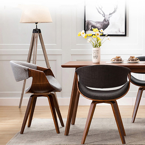 <span class=keywords><strong>Chaise</strong></span> de salle à manger <span class=keywords><strong>en</strong></span> <span class=keywords><strong>bois</strong></span> avec dossier incurvé et siège rembourré <span class=keywords><strong>pour</strong></span> café, bistro et hôtel. - Product Image 3