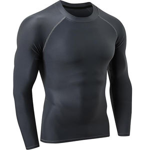 Ensemble de rashguard respirant à compression unique imprimé sur mesure pour hommes, prix de gros, spandex/polyester 220 g/m² - Product Image 3