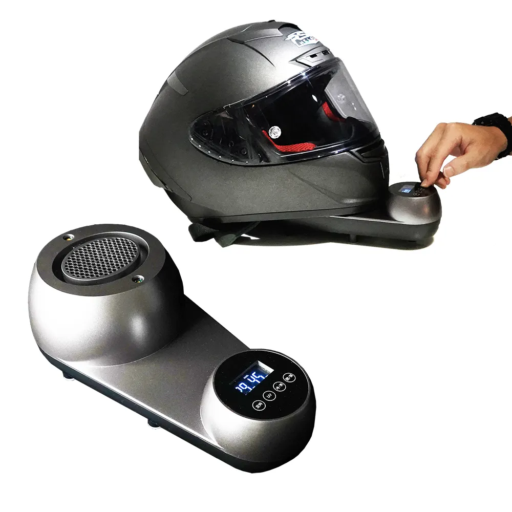 Nettoyeur de marque pour casque de moto