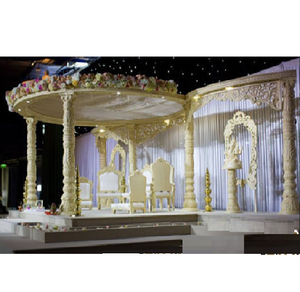 Mandap de mariage exclusif en fibre de verre aspect bois, Mandap Maharani pour événements de mariage spéciaux, Mandap de mariage hindou tendance au Royaume-Uni, Mandap en fibre de verre Suisse - Product Image 1