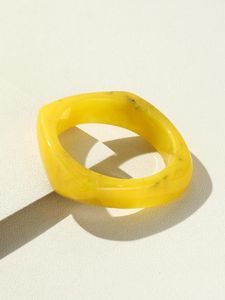 Bijoux en résine personnalisés avec mélange de couleurs personnalisé - Product Image 2