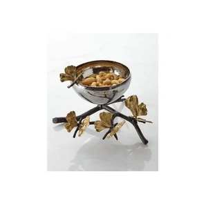 Bol à fleurs en aluminium sur support en métal Design unique Pièce maîtresse de table de luxe Décoration florale Bol à boules en métal sur support - Product Image 1