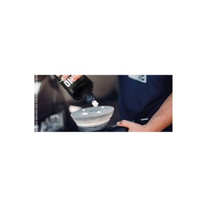 Pastry Fine & <b>Polish</b> 1 Liter-Plastic Pastry <b>Polish</b> - Product Image 2