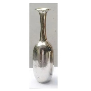 Pot de fleurs d'intérieur moderne en aluminium léger, auto-arrosant, au design unique et écologique, de haute qualité, pour la décoration de la maison - Product Image 2