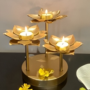 Alta calidad Diwali Diya hecho a mano Metal Urli con Diya Set Urli Bowl Set Diwali regalo decoración del hogar para Diwali 2024 - Product Image 2