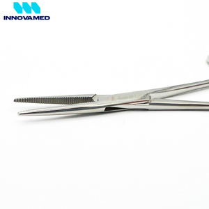 Forceps chirurgicaux en acier inoxydable personnalisés avec logo, best-seller pour la chirurgie, par INNOVAMED - Product Image 5