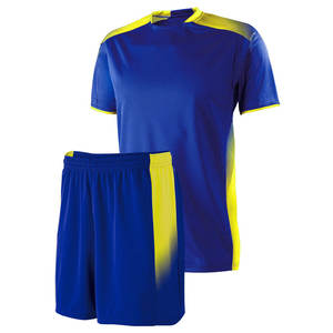 Camiseta de fútbol transpirable de secado rápido para hombre y mujer, uniforme personalizado de fábrica, diseño OEM, sublimación, novedad - Product Image 1