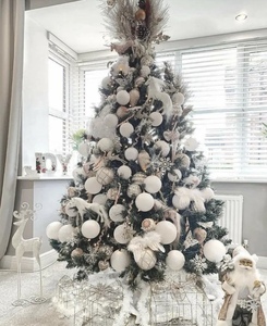 พวงมาลัยรูปซานต้าแบบลูกบอลตกแต่งวันคริสมาสต์สีเมทัลลิคเกรดพรีเมี่ยมแวววาวสำหรับบ้านเทศกาลปาร์ตี้อุปกรณ์ทั่วโลก - Product Image 2