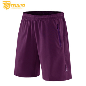 Te New 2025 Summer Trend Men's Gym Sports Shorts Outdoor Running Fitness Transpirable Sólido Liso Teñido Doble capa - Product Image 1
