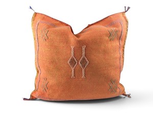 Almohada de Cama Hecha a Mano, Ecológica, Personalizable, de Algodón Tejido, Cuadrada, con Relieve, Lavable a Máquina, Minimalista, Ligera (<0.5kg) - Product Image 4