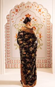 Sari de satén con estampado digital elegante y de moda de Boutique india de diseñador con blusa con estampado digital para niña Sari de uso étnico - Product Image 4