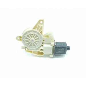 MOTORE ELETTRICO PER FINESTRINO ANTERIORE DESTRO MERCEDES Classe A (W176) A2469065200 (12>18) - Product Image 1